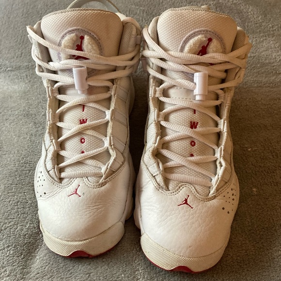 Jordan 6 rings barely worn good condition size 6y. No original box. - Picture 3 of 7